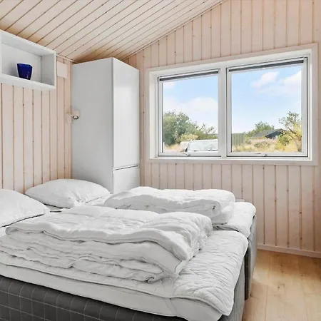 M344-vaeggerlose-ukamavej-7 * Bøtø By