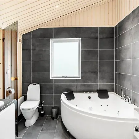 M344-vaeggerlose-ukamavej-7 Casa de Férias Bøtø By